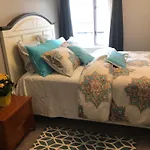 The Sunshine House-Free Parking