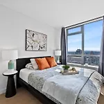 Luxury Two-Bedroom Apartment With Stunning City And Ocean Views