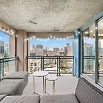Beautiful 2 Bed Home Dt With Free Parking