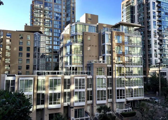 910 Beach Apartment