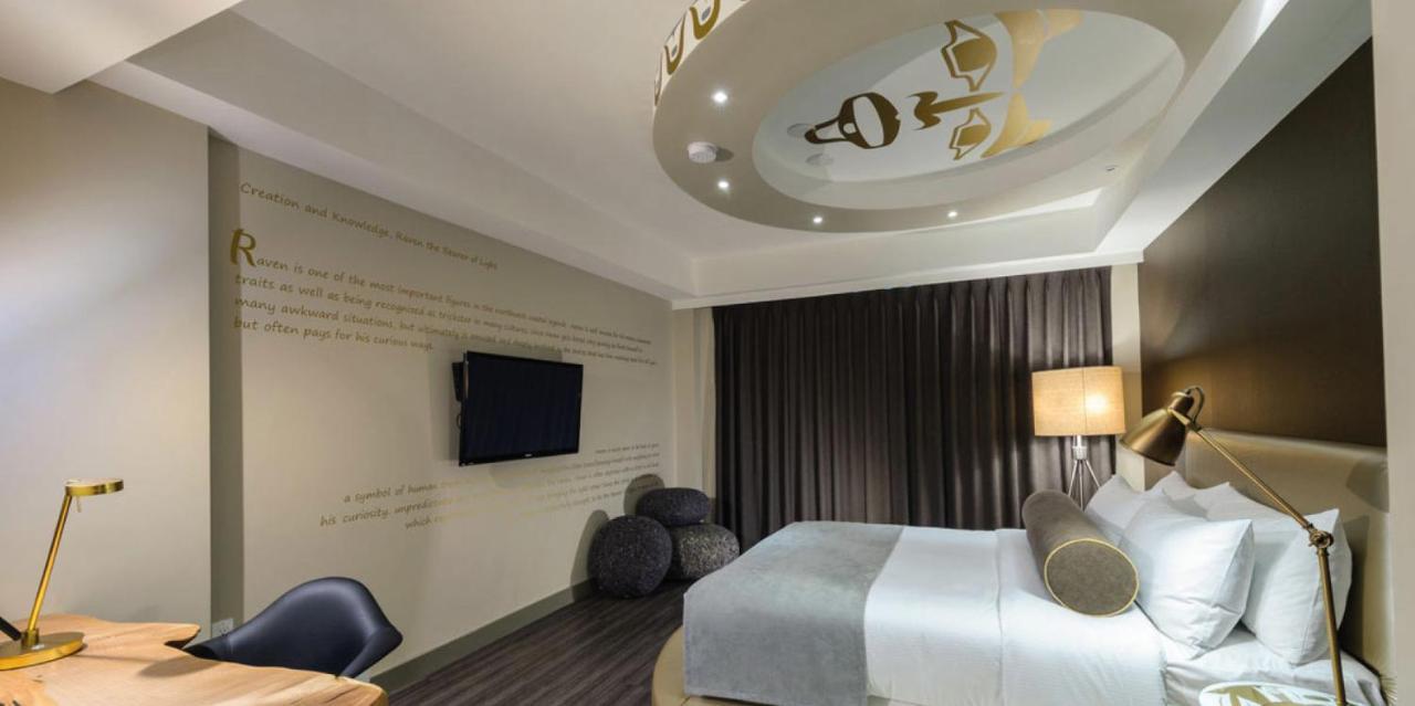 Skwachays Hotel