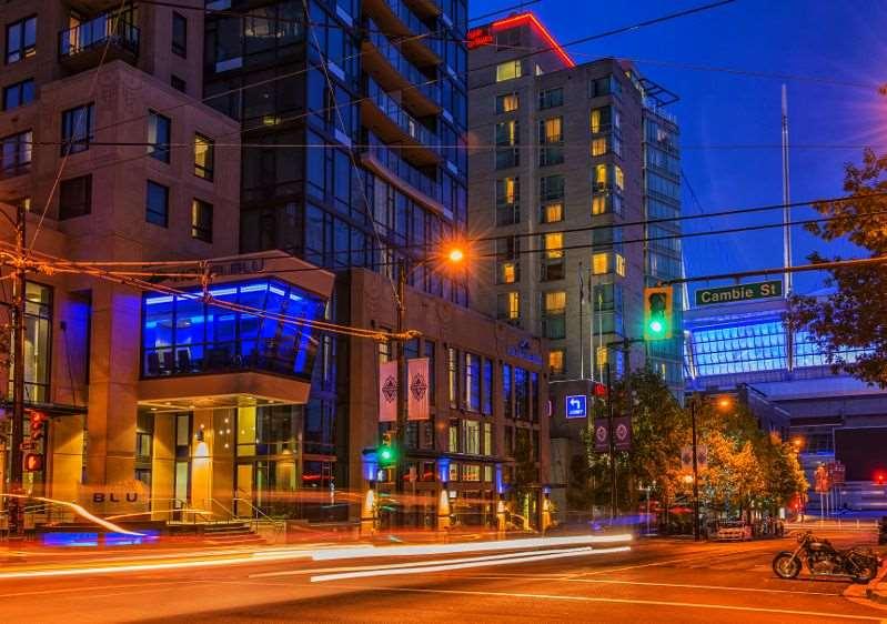 Blu 4* Vancouver