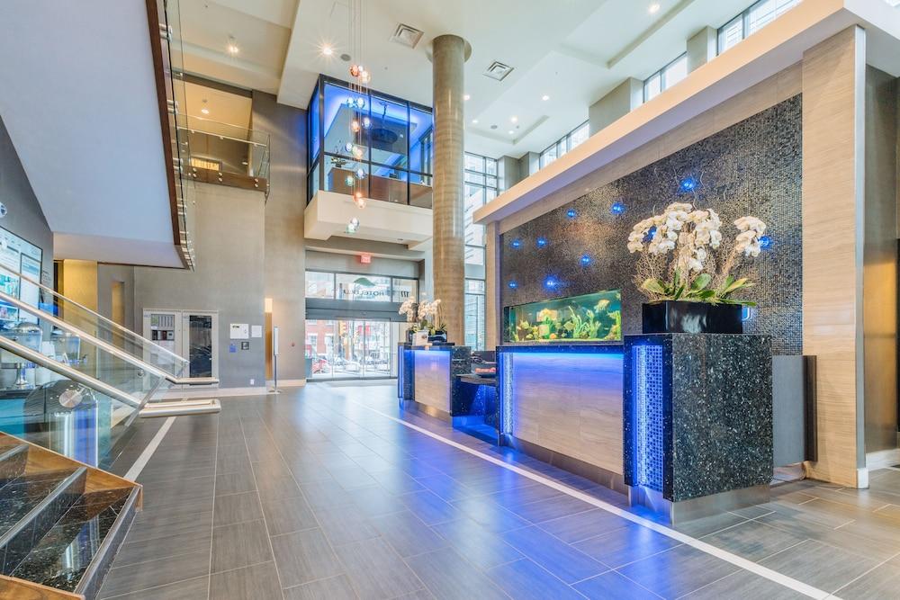 Blu Vancouver