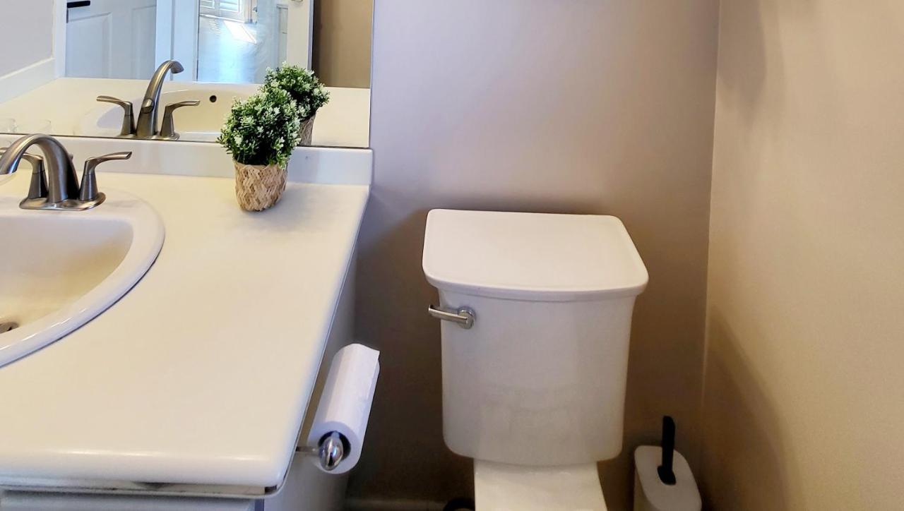 Vivi's Guest house Vancouver