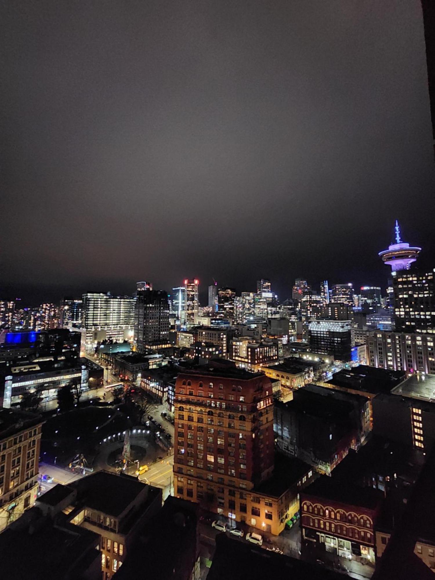 Luxury Downtown *