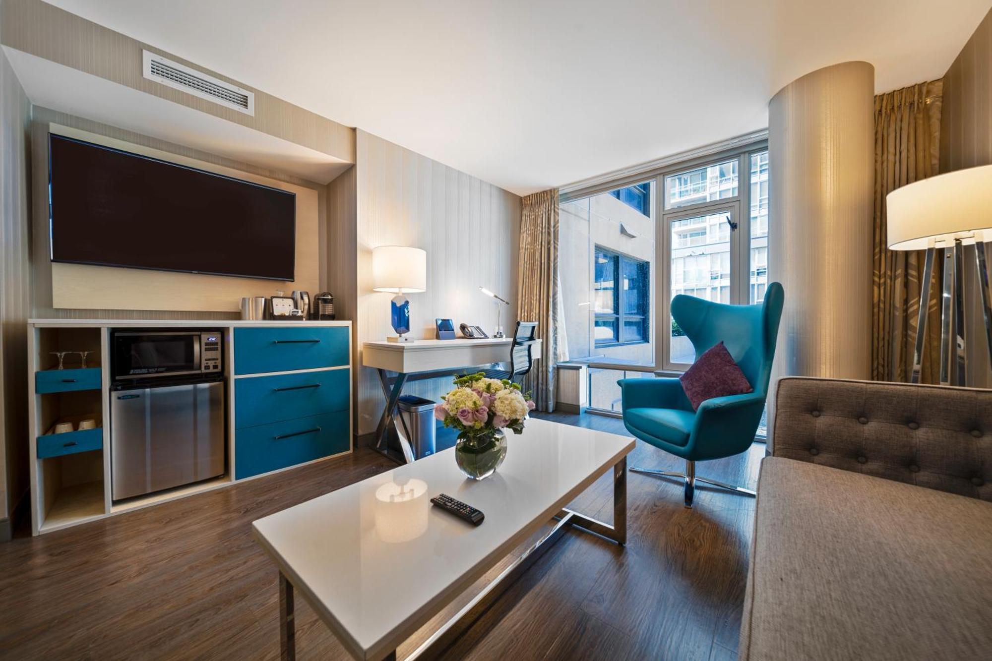 Hotel Blu Vancouver