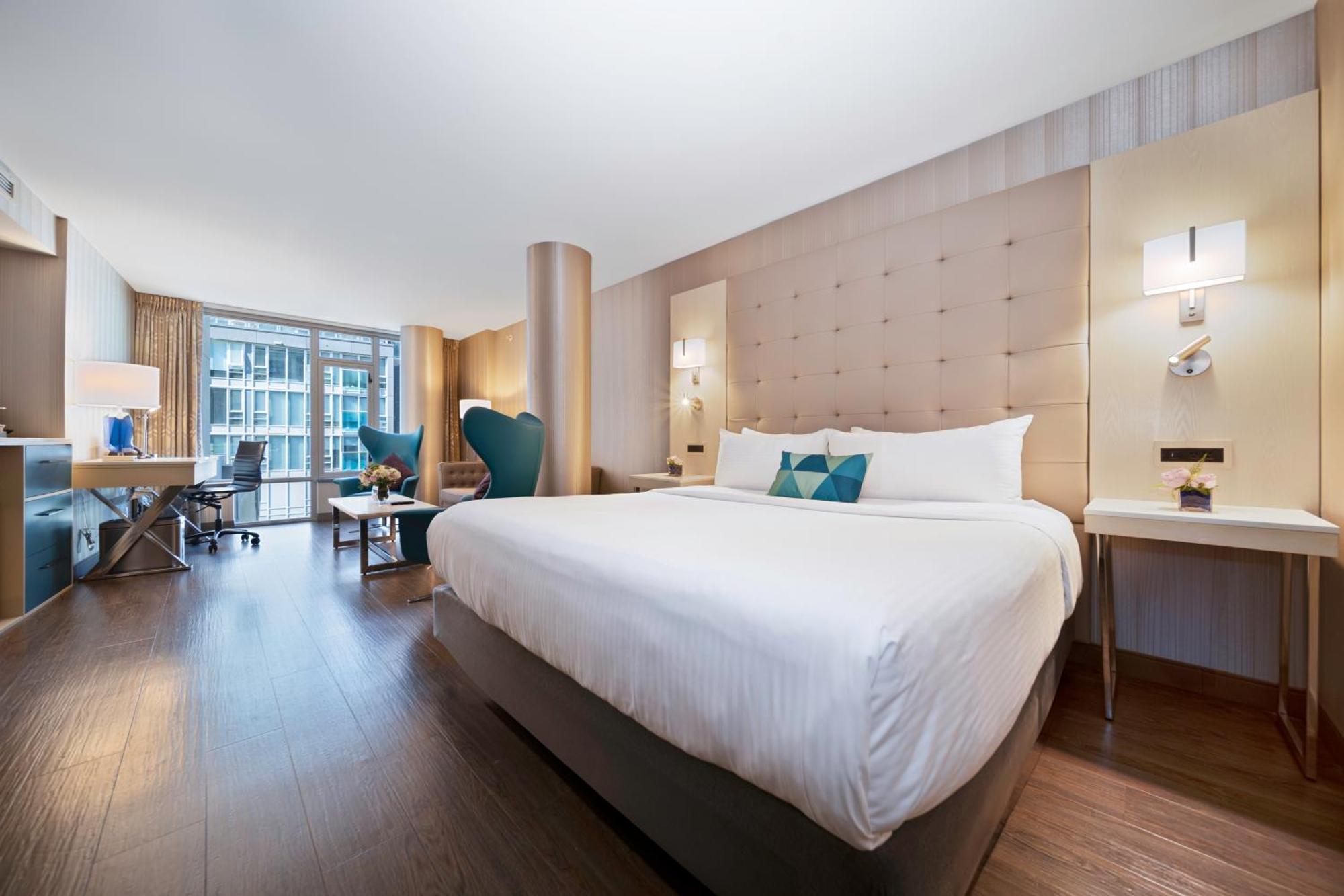 Blu 4* Vancouver