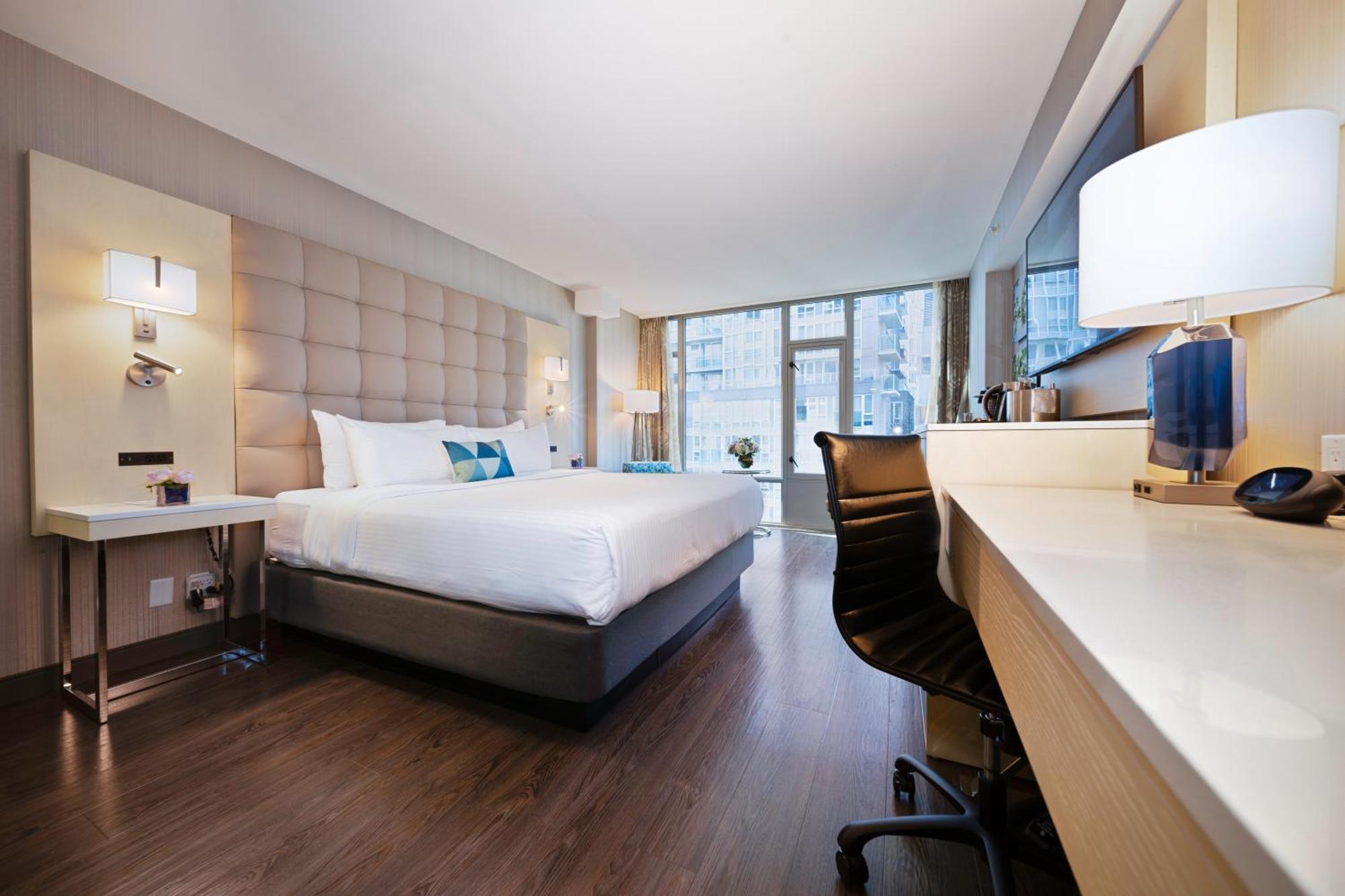 Blu Vancouver