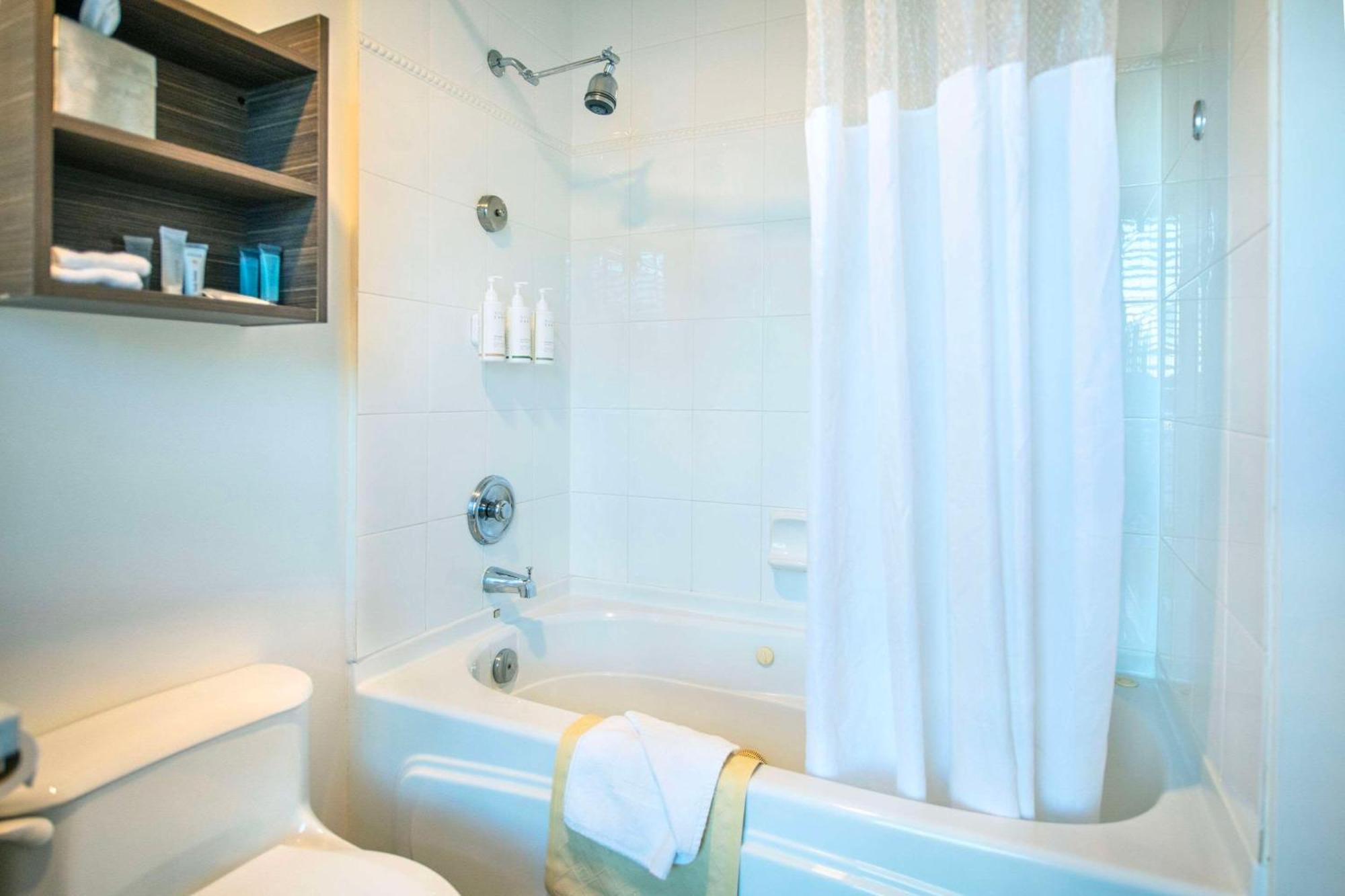 Grand Park & Downtown Vancouver, Ascend Collection 3*