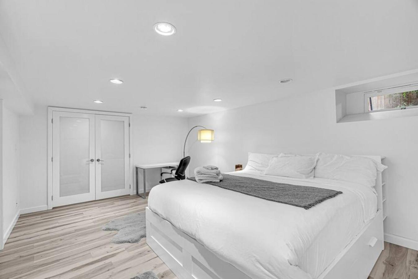 Holiday home Comfortable 2-bed Near Ubc Vancouver