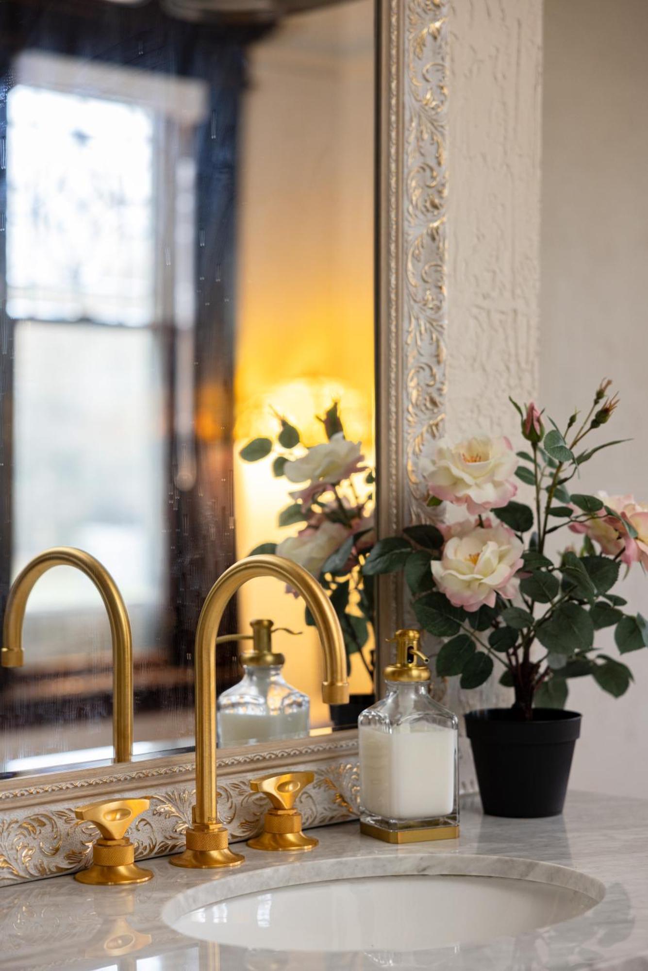 Bed & Breakfast Hunter House