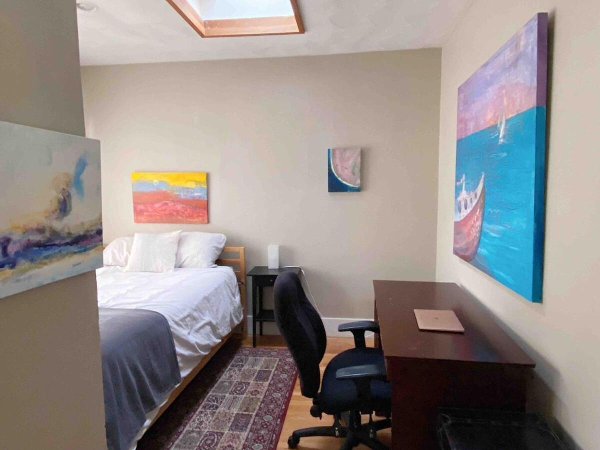 Craftsman In Popular East Village Holiday home *