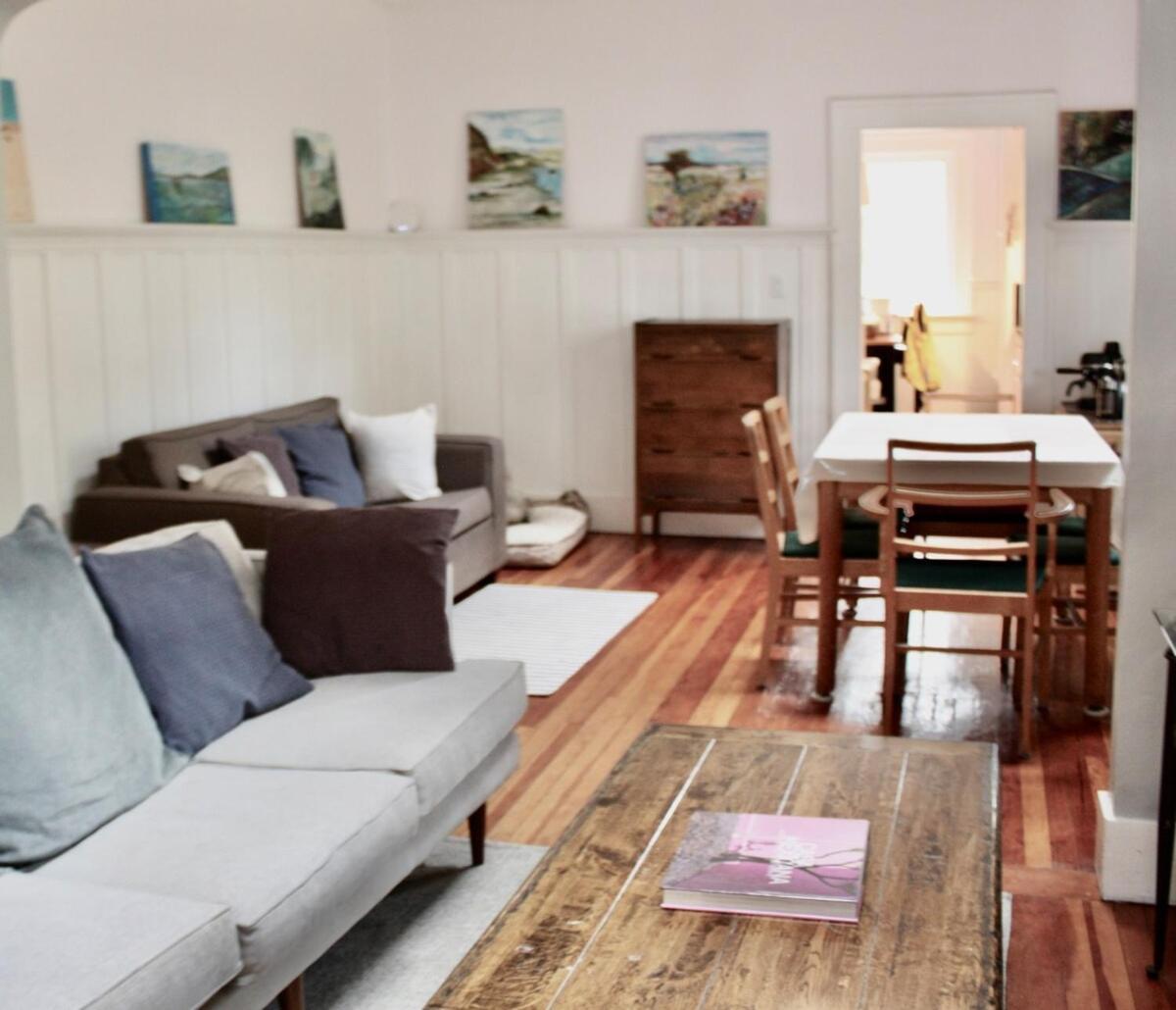 Holiday home Craftsman In Popular East Village Vancouver
