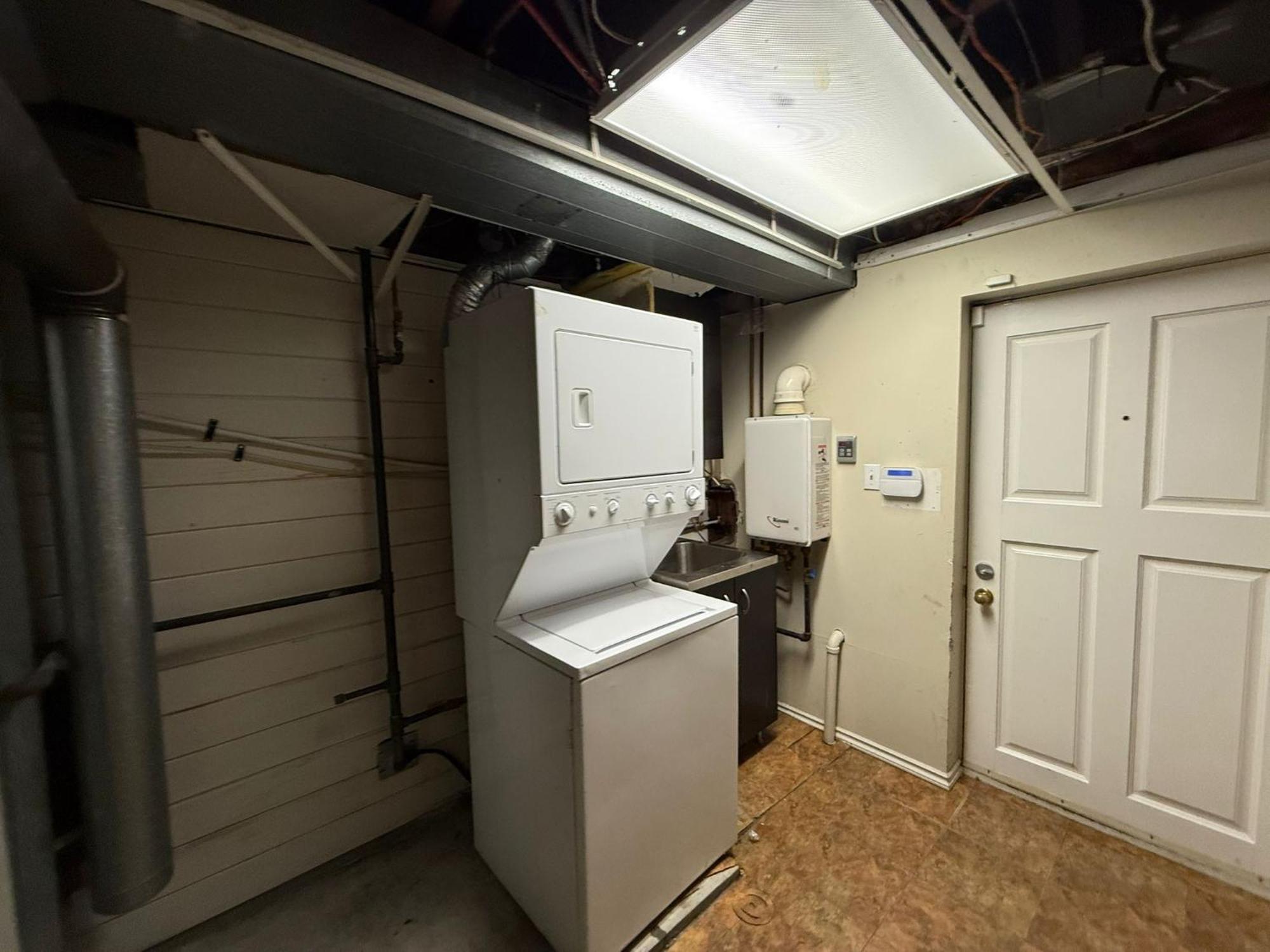 Homestay Cozy Private Near Downtown, & Ubc