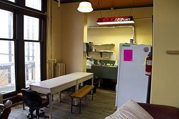 Hostel The Cambie Gastown