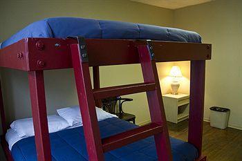 Hostel The Cambie Gastown *