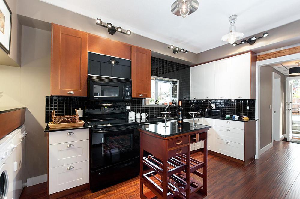 Commercial Drive Apartment