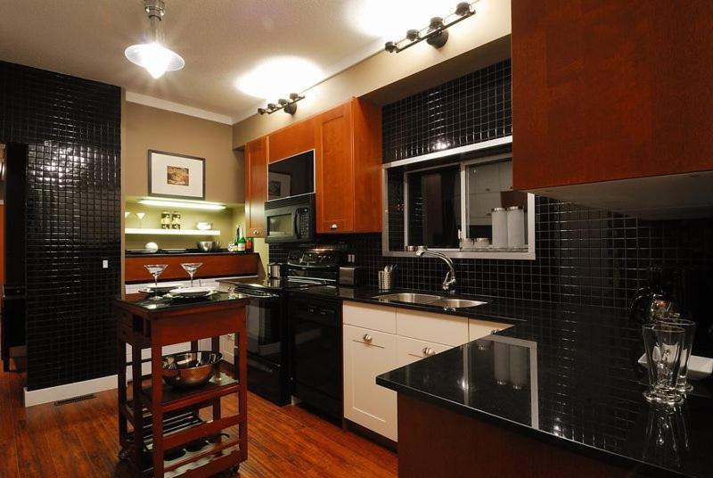 Commercial Drive Apartment