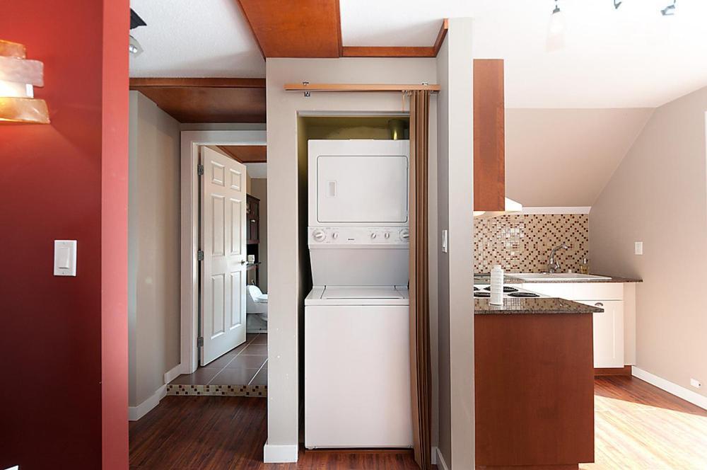 Commercial Drive Apartment Vancouver