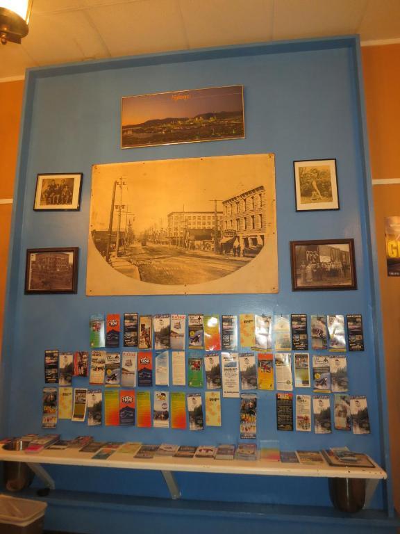C&n Backpackers Central Station Hostel Vancouver