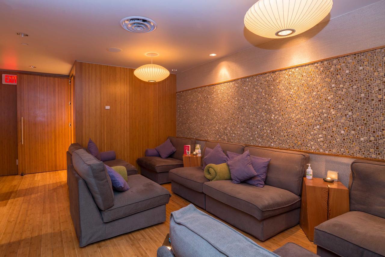 The Sutton Place 5*