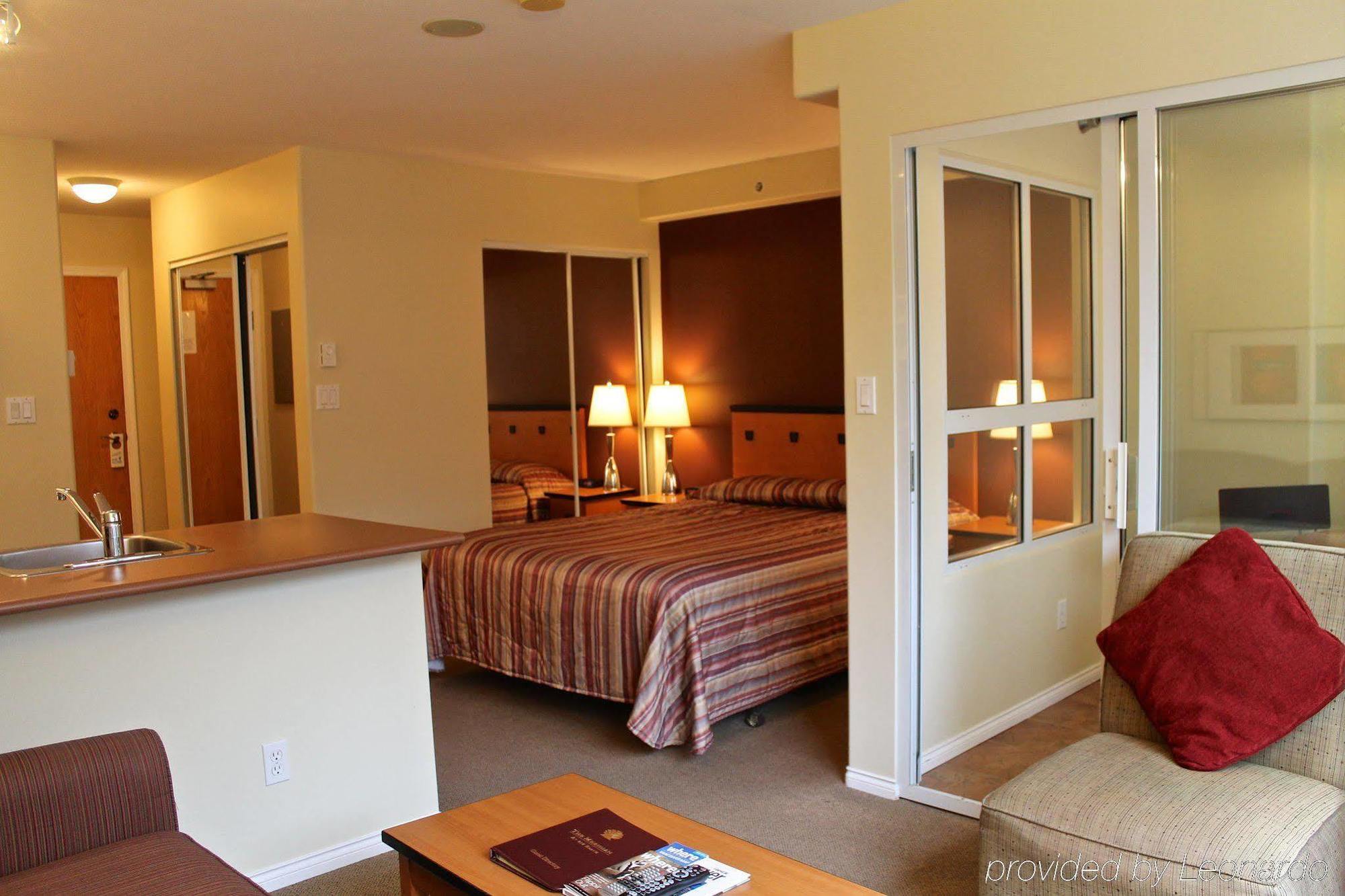 910 Hotel 3*