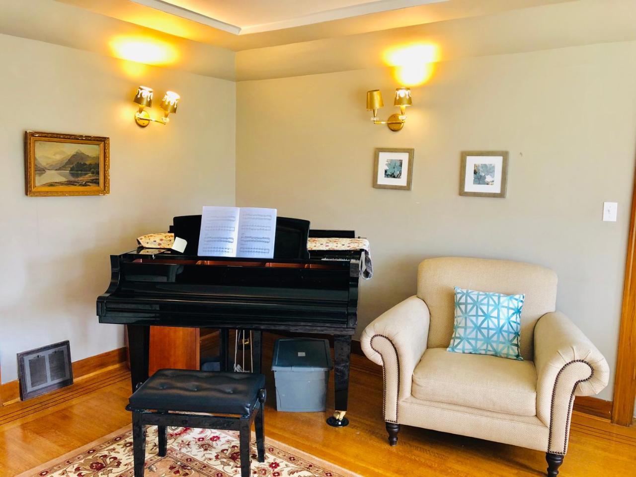 The Sunshine House-free Parking 3*