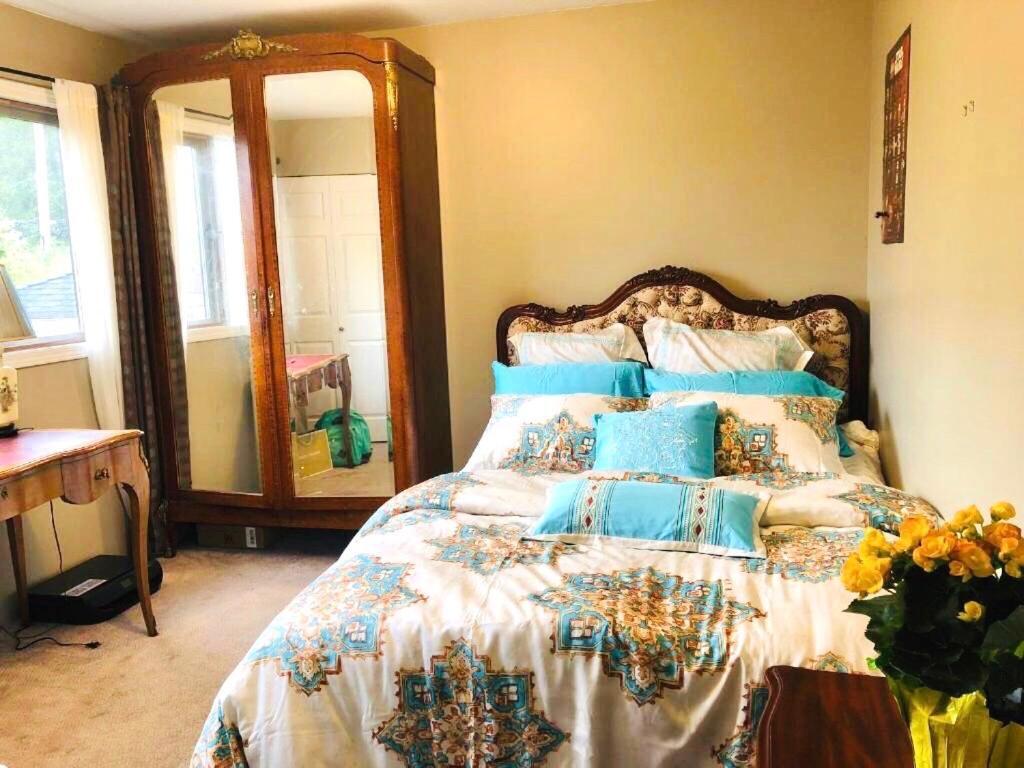Bed & Breakfast The Sunshine House-free Parking