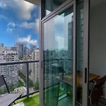 Marvelous 2 Bed Condo In Yaletown Panoramic Views!
