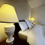 Super Cosy 8Bed & 6Bath In Vancouver Heart Near To Airport
