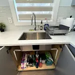 Entire Brand New 3 Bed 2 Bath Guesthouse