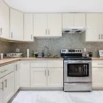 Modern Retreat Near Vancouver\'S Attractions