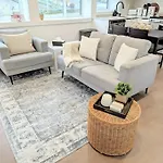 Centrally Located, Modern, 2 Bedroom Home