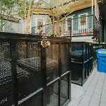 A Gentle Hideaway In The Urban Forest West End Downtown Vancouver