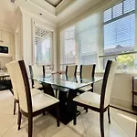 Vancouver Luxury Guesthouse