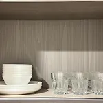 Modern New Private Bathroom Suite, 8Mins To Ubc& 15Mins To Downtown
