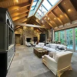 La Maison Villa