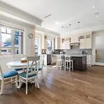 Elegant 2Bd Bastment Room In Van