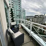 Penthouses Of Beach Ave