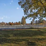 Adorable 1-Bedroom Apartment On Kitsilano Beach