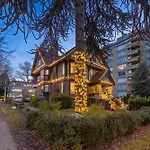 The Hunter House Bed And Breakfast