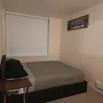 Premium Richard Street