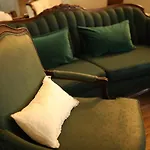 Kitsilano Home Stay - Minutes To Beach, Downtown & Ubc