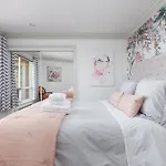 Boutique Beach Apartment