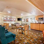 Howard Johnson By Wyndham Vancouver Downtown