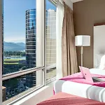 Auberge Vancouver Hotel