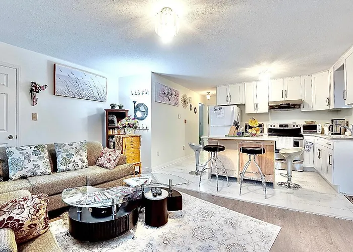 Home Away From Home-Hillcrest, Queen Elizabeth Park