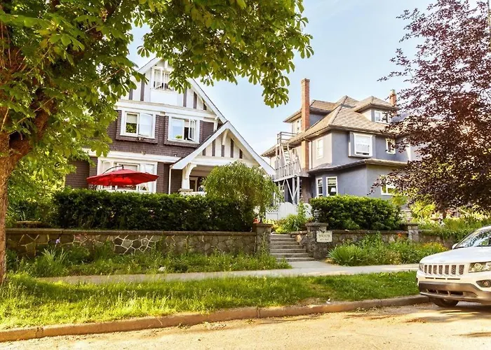 Broadway Guest House