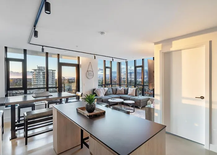 Stylish & Modern 2-Bedroom Apartment