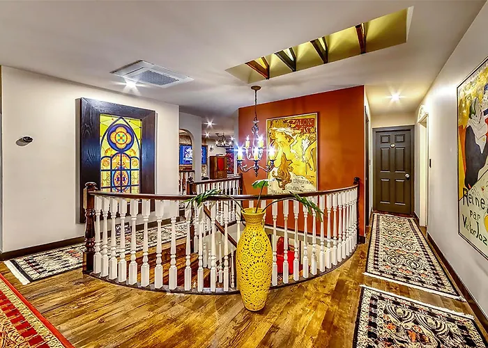 Neocolonial Nouveau Kensington Vacation Home